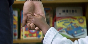 O El Corte Inglés entrega uma tonelada de  brinquedos para as crianças da Cruz Vermelha Portuguesa